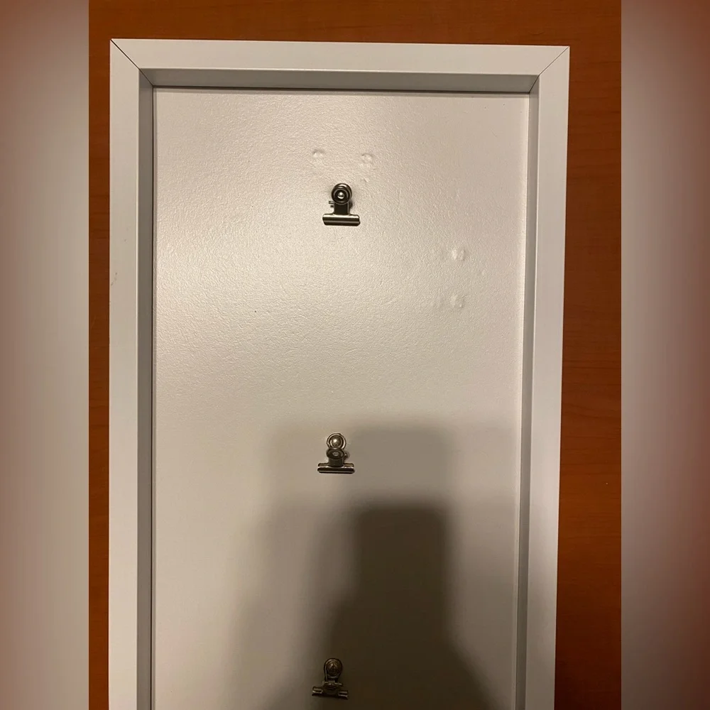 Photo Frame with 3 Hanging Clips NWOT Hanging Shelf